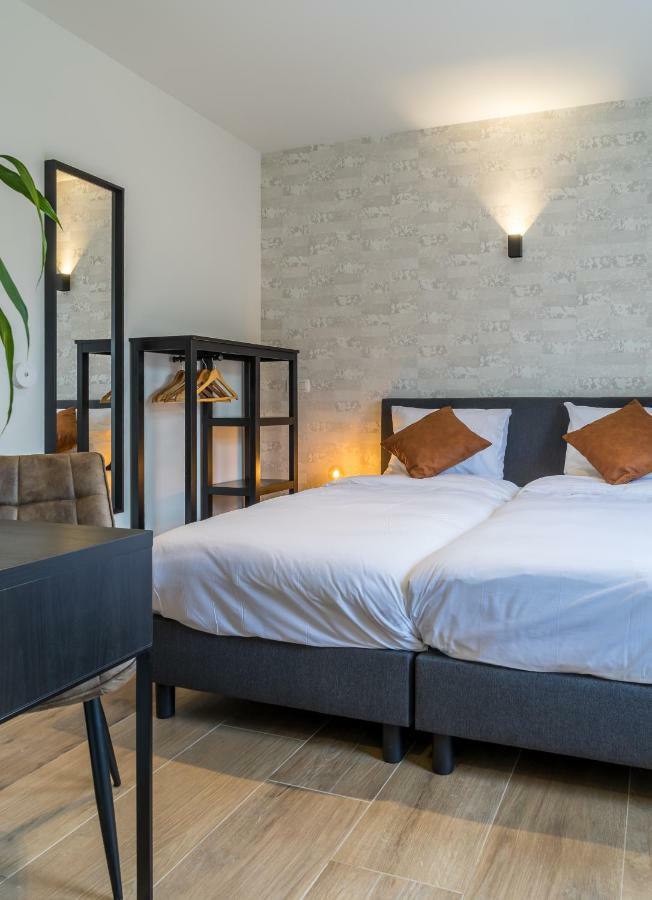 Hotel Huron Mol Buitenkant foto